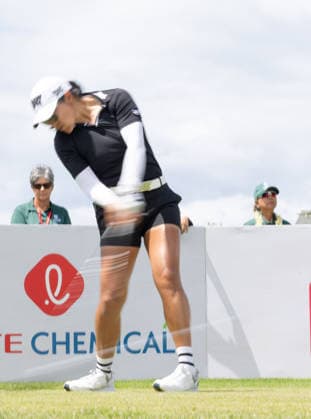 October 4, 2026, Honolulu, Hawaii, USA: AUSTON KIM tees off at the 1st tee box for Round 4 at the 2026 Lotte Championship at Hoakalei Country Club, Ewa Beach, Hawaii, USA. 2026 Lotte Championship Presented By Hoakalei  - ZUMAm310 20261004_zsp_m310_003 Copyright: xElliotxMilesx