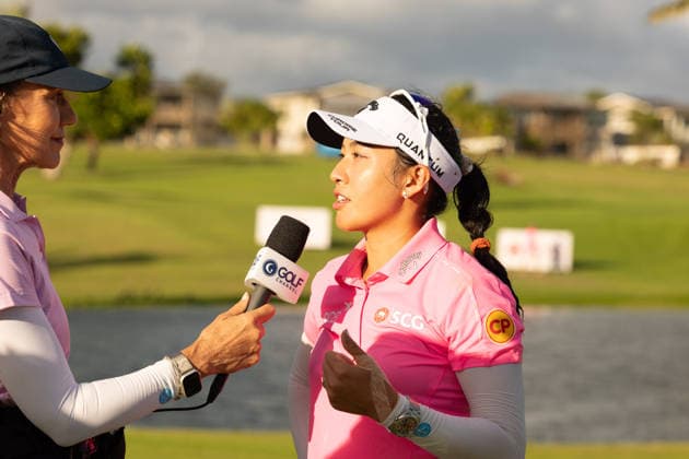 October 4, 2026, Honolulu, Hawaii, USA: JEENO THITIKUL answers questions from the Golf Channel after winning the 2026 Lotte Championship at Hoakalei Country Club, Ewa Beach, Hawaii, USA. 2026 Lotte Championship Presented By Hoakalei  - ZUMAm310 20261004_zsp_m310_036 Copyright: xElliotxMilesx
