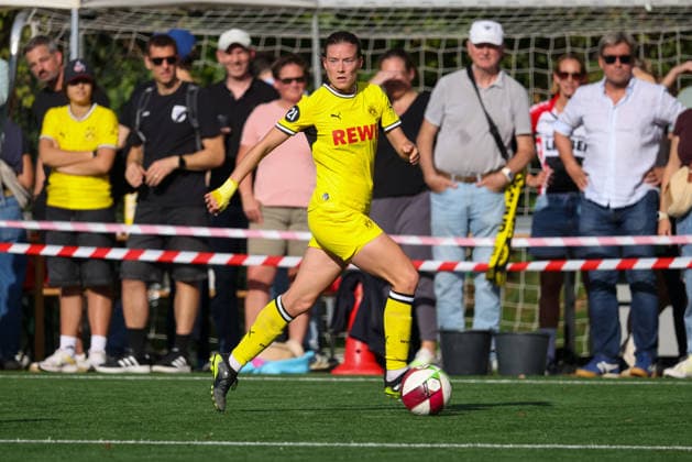 Lena Ostermeier (BVB), DJK Südwest Köln vs Borussia Dortmund, Frauen Regionalliga West, 7. Spieltag, Köln, 04.10.2026.