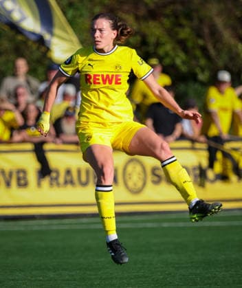 Lena Ostermeier (BVB), DJK Südwest Köln vs Borussia Dortmund, Frauen Regionalliga West, 7. Spieltag, Köln, 04.10.2026.