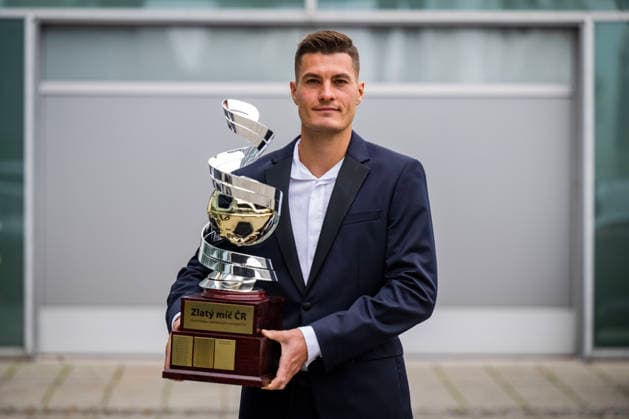 Patrik Schick won the Golden Ball poll of the Club of Journalists for the best Czech soccer player of the 2025-26 season, in Prague, Czech Republic, on October 5, 2026. (CTKxPhoto VitxSimanek) CTKPhotoP2026100502525  CTKPhotoP2026100502525