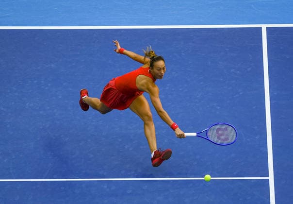 (261005) -- BEIJING, Oct. 5, 2026 -- Zheng Qinwen of China hits a return during the women s singles round of 32 match against Marie Bouzkova of the Czech Republic at 2026 China Open tennis tournament in Beijing, China, Oct. 5, 2026. ) (SP)CHINA-BEIJING-TENNIS-CHINA OPEN-WOMEN S SINGLES(CN) SunxFei 