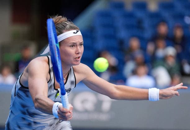 (261005) -- BEIJING, Oct. 5, 2026 -- Marie Bouzkova of the Czech Republic hits a return during the women s singles round of 32 match against Zheng Qinwen of China at 2026 China Open tennis tournament in Beijing, China, Oct. 5, 2026. ) (SP)CHINA-BEIJING-TENNIS-CHINA OPEN-WOMEN S SINGLES(CN) SunxFei 