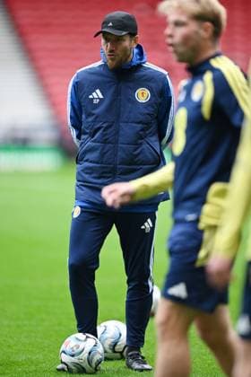 Sebatsien Pocognoli, manager of Scotland Scotland Team Training, International Football, Barclays Hampden, Glasgow, Scotland, UK - 05 Oct 2026Glasgow Lesser Hampden Scotland United Kingdom  Copyright: xMarkxRunnacles Shutterstockx 17186657n