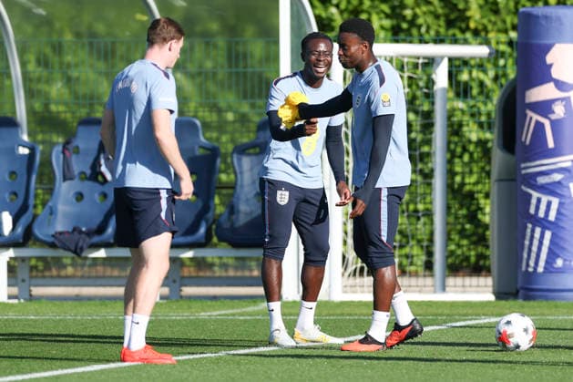 England MD-1 Training, Nations League Bukayo Saka laughs with Marc Guehi of England during the England MD-1 training session ahead of the 2026 27 UEFA Nations League Group A3 match vs Czech Republic, Tottenham Hotspur Training Ground, Enfield, England on 5 October 2026 Credit: Tiego Grenho Every Second Media Editorial use only. All images are copyright Every Second Media Limited. No images may be reproduced without prior permission. Copyright: xIMAGO EveryxSecondxMediax ESM-2200-0008 TiegoxGrenhox xEveryxSecondxMediax