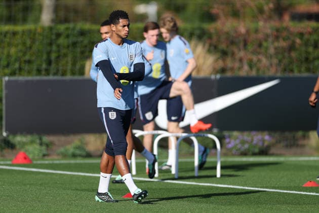 England MD-1 Training, Nations League Jude Bellingham of England during the England MD-1 training session ahead of the 2026 27 UEFA Nations League Group A3 match vs Czech Republic, Tottenham Hotspur Training Ground, Enfield, England on 5 October 2026 Credit: Tiego Grenho Every Second Media Editorial use only. All images are copyright Every Second Media Limited. No images may be reproduced without prior permission. Copyright: xIMAGO EveryxSecondxMediax ESM-2200-0035 TiegoxGrenhox xEveryxSecondxMediax