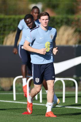 England MD-1 Training, Nations League Elliot Anderson of England looks on during the England MD-1 training session ahead of the 2026 27 UEFA Nations League Group A3 match vs Czech Republic, Tottenham Hotspur Training Ground, Enfield, England on 5 October 2026 Credit: Tiego Grenho Every Second Media Editorial use only. All images are copyright Every Second Media Limited. No images may be reproduced without prior permission. Copyright: xIMAGO EveryxSecondxMediax ESM-2200-0039 TiegoxGrenhox xEveryxSecondxMediax