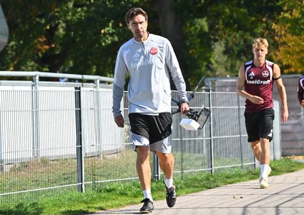 05.10.2026 - Fussball - 2. Fussball - Bundesliga - Saison 2026 2027 - 1. FC Nürnberg Nuernberg FCN ( Club ) - Training - Sportfoto Zink DoGe - xdoxgex - Johannes Hannes Wieber ( Head Of Performance 1. FC Nürnberg FCN )