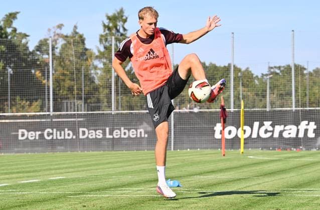 05.10.2026 - Fussball - 2. Fussball - Bundesliga - Saison 2026 2027 - 1. FC Nürnberg Nuernberg FCN ( Club ) - Training - Sportfoto Zink DoGe - xdoxgex - Eric Porstner (41, 1. FC Nürnberg FCN )