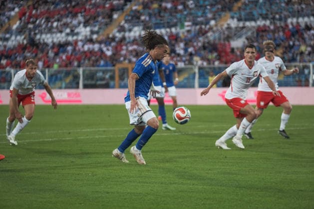 SOCCER - UEFA European Championship, EM, Europameisterschaft - 2027 European Under-21 Championship Qualifying Round - Italy vs. Poland Photo by IPA ABACAPRESS.COM89339830 - Koleosho ( 11 Italy) during the 2027 European Under-21 Championship Qualifying Round—Italy vs. Poland, UEFA European Football Championship in Pescara, Italy, October 5, 2026 Pescara Italy  Copyright: xIPAxSport ABACAx