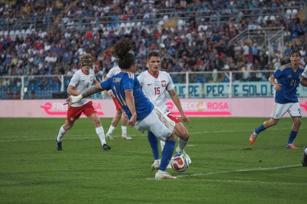 IPA89339834 - Koleosho ( 11 Italy) during the 2027 European Under-21 Championship Qualifying Round—Italy vs. Poland, UEFA European Football Championship in Pescara, Italy, October 5, 2026  Copyright: xRoccoxPedone IPAxSportx xx IPA89339834