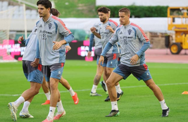 Croatia s national football team holds training session Croatia s Igor Matanovic and Mario Pasalic during a training session of the Croatia National Football Team at Poljud Stadium on October 5, 2026, in Split, Croatia, ahead of the UEFA Nations League match against Spain.  IvoxCagalj PIXSELL