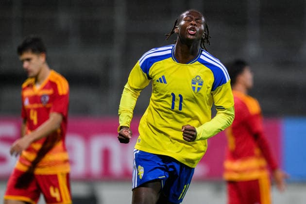 261005 Alieu Njie of Sweden celebrates after scoring 2-0 during the UEFA Under 21 Championship Qualifier football match between Sweden and North Macedonia on October 5, 2026 in Falkenberg. Photo: Carl Sandin BILDBYRAN kod CS CS0988 fotboll football soccer fotball U21, U 21 em em uefa under 21 championship European Championship, EM, Europameisterschaft sverige sweden north macedonia bbeng jubel Copyright: CARLxSANDIN BB261005CS042