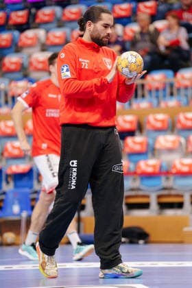 2. Handball-Bundesliga - 6. Spieltag: 1. VfL Potsdam - TuS Ferndorf Can Adanir (TuS Ferndorf, 72) bei der Aufwärmung am 05.10.2026 in der MBS Arena, Potsdam (Brandenburg) Potsdam MBS Arena Brandenburg Deutschland