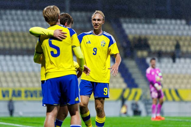 261005 Leo Östman of Sweden during the UEFA Under 21 Championship Qualifier football match between Sweden and North Macedonia on October 5, 2026 in Falkenberg. Photo: Krister Andersson BILDBYRAN COP 147 CS0988 fotboll football soccer fotball U21, U 21 em em uefa under 21 championship European Championship, EM, Europameisterschaft sverige sweden north macedonia bbeng Copyright: KRISTERxANDERSSON BB261005KA014