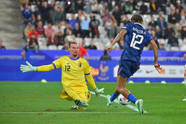 UEFA Nations League 2026, France vs Belgium, Football Goalkeeper Maarten Vandevoordt of Belgium and Bradley Barcola of France during the UEFA Nations League 2026 match between France and Belgium at Stade de France on October 05, 2026 in Paris, France. Saint Denis Stade de France France