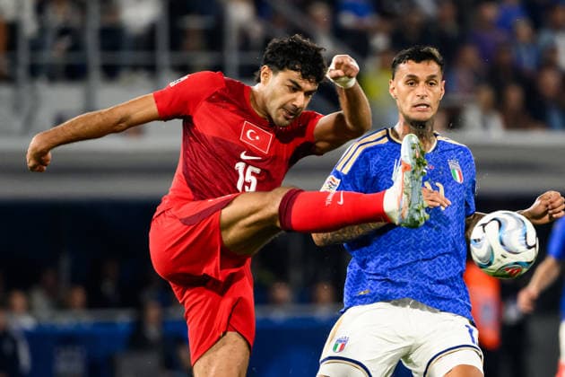 Ozan Kabak of Turkiye and Gianluca Scamacca of Italy compete for the ball during the Nations League football match between Italy and Turkiye at Renato Dall Ara stadium in Bologna (Italy), October 5, 2026. AndreaxStaccioli