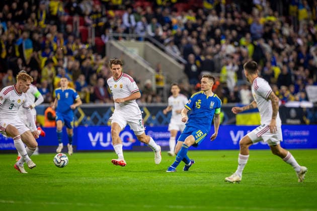 UKRAINE - HUNGARY Viktor Tsygankov of Ukraine and Ajax Amsterdam and Willi Orban of Hungary and RB Leipzig during UEFA Nations League - League B - Group B2 - Matchday 4 - football match between Ukraine and Hungary. Anton Malatinsky Stadium, City Arena, Trnava, Slovakia, October 05, 2026. Photo by Branislav Racko Copyright: xx 080A3397