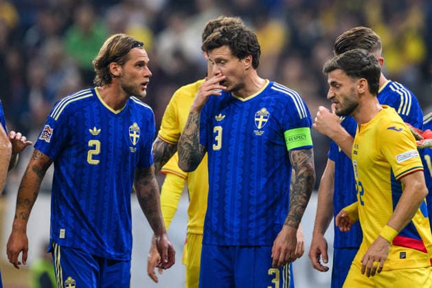 261005 Felix Beijmo and Victor Lindelöf of Sweden during the Nations League football match between Romania and Sweden on October 5, 2026 in Bucharest. Photo: Ludvig Thunman BILDBYRAN kod LT LT0828 fotboll football soccer fotball nations league uefa nations league rumänien romania sverige sweden sverige a bbeng Copyright: LUDVIGxTHUNMAN BB261005LT065
