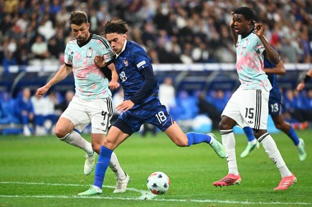 France v Belgium - UEFA Nations League 2026 PARIS, FRANCE - OCTOBER 05 : Mechele Brandon defender of Belgium, Akliouche Maghnes midfielder of France during the UEFA Nations League tournament league phase matchday 4 group A1 match between France and Belgium on October 5, 2026 in Paris, France, 05 10 2026 Paris France  Copyright: xVincentxKalutx