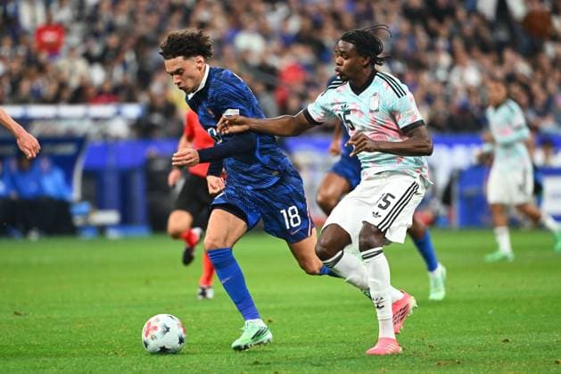 France v Belgium - UEFA Nations League 2026 PARIS, FRANCE - OCTOBER 05 : Akliouche Maghnes midfielder of France, Ngoy Nathan defender of Belgium during the UEFA Nations League tournament league phase matchday 4 group A1 match between France and Belgium on October 5, 2026 in Paris, France, 05 10 2026 Paris France  Copyright: xVincentxKalutx