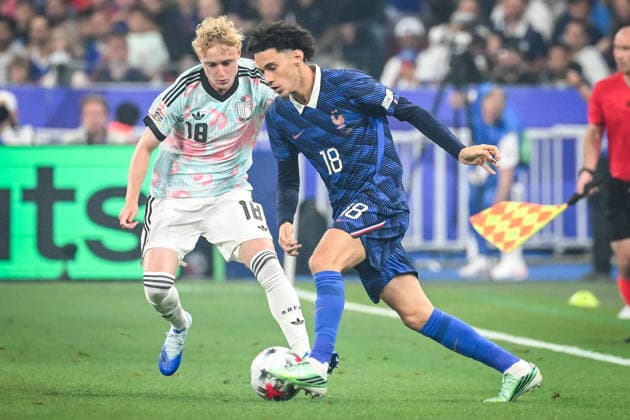 October 5, 2026, Saint-Denis, France, France: Joaquin SEYS of Belgium and Maghnes AKLIOUCHE of France during the UEFA Nations League, League A - Group 1 football match between France and Belgium at Stade de France on October 05, 2026 in Saint-Denis near Paris, France. Saint-Denis France - ZUMAm308 20261005_zsp_m308_002 Copyright: xMatthieuxMirvillex