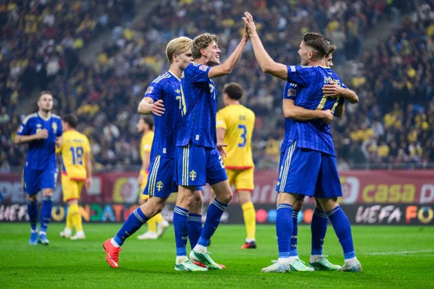 261005 Viktor Gyökeres of Sweden celebrates with teammates after scoring 0-1 during the Nations League football match between Romania and Sweden on October 5, 2026 in Bucharest. Photo: Ludvig Thunman BILDBYRAN kod LT LT0828 fotboll football soccer fotball nations league uefa nations league rumänien romania sverige sweden sverige a bbeng jubel Copyright: LUDVIGxTHUNMAN BB261005LT076
