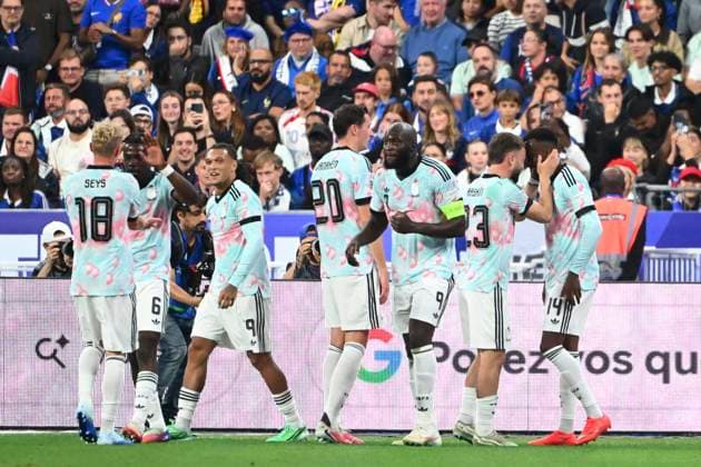France v Belgium - UEFA Nations League 2026 PARIS, FRANCE - OCTOBER 05 : Lukebakio Dodi forward of Belgium celebrates scoring a goal with teammates during the UEFA Nations League tournament league phase matchday 4 group A1 match between France and Belgium on October 5, 2026 in Paris, France, 05 10 2026 Paris France  Copyright: xVincentxKalutx