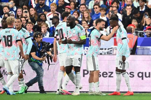 France v Belgium - UEFA Nations League 2026 PARIS, FRANCE - OCTOBER 05 : Lukebakio Dodi forward of Belgium celebrates scoring a goal with teammates during the UEFA Nations League tournament league phase matchday 4 group A1 match between France and Belgium on October 5, 2026 in Paris, France, 05 10 2026 Paris France  Copyright: xVincentxKalutx