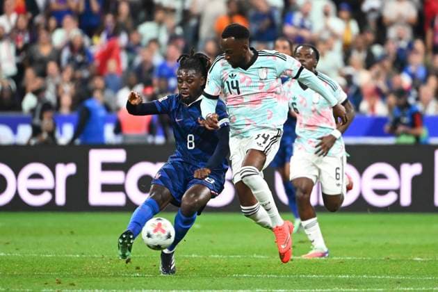 France v Belgium - UEFA Nations League 2026 PARIS, FRANCE - OCTOBER 05 : Kone Manu midfielder of France, Lukebakio Dodi forward of Belgium during the UEFA Nations League tournament league phase matchday 4 group A1 match between France and Belgium on October 5, 2026 in Paris, France, 05 10 2026 Paris France  Copyright: xVincentxKalutx