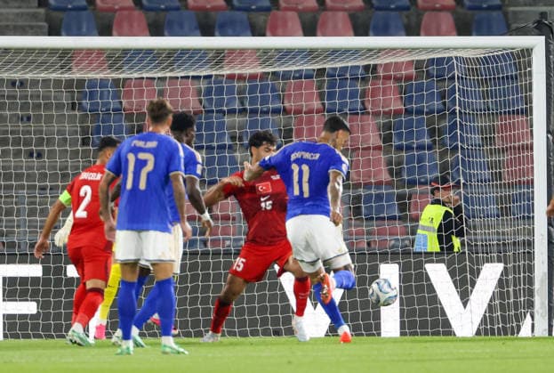UEFA Nations League 2026 27 football match between Italy and Türkiye Goal the Gianluca Scamacca of Italy during the 2026 27 UEFA Nations League football match between Italy and Türkiye on October 5, 2026, at the Renato Dall™Ara Stadium in Bologna Bologna Stadio Renato Dall Ara Bologna Italia Copyright: xFABIOxSASSOxFabioxSassox Italia Turchia2026_10_05Fabio Sasso6053