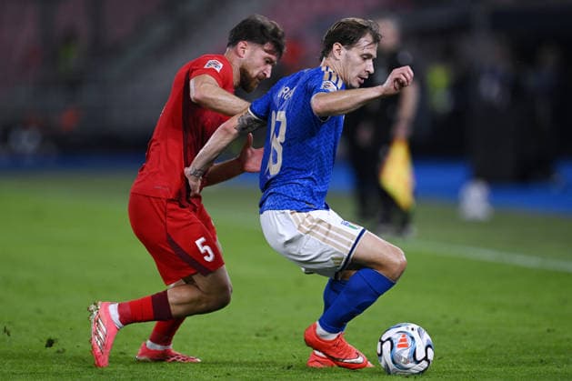 Db Bologna 05 10 2026 - Nations League Italia-Turchia foto Daniele Buffa Image nella foto: Salih Ozcan-Nicolo Barella 