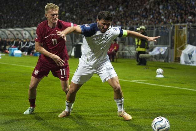 Bosnia and Herzegovina v Poland - UEFA Nations League ZENICA, BOSNIA AND HERZEGOVINA - OCTOBER 05: Players in action during a football match between Bosnia and Herzegovina and Poland at the Kamberovica polje Stadium in Zenica, Bosnia and Herzegovina on October 05, 2026. Samir Jordamovic Anadolu Zenica Bosnia and Herzegovina. Editorial use only. Please get in touch for any other usage.  Copyright: x2026xAnadoluxSamirxJordamovicx