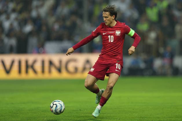 ZENICA, B&H - OCTOBER 05, 2026 : Piotr Zielinski of Poland national team, Nationalteam controls ball. Bosnia & Herzegovina and Poland - UEFA Nations League 2026 27 - at Stadion Bilino Polje on October 05, 2026 in Zenica, Bosnia and Herzegovina. Copyright: xx