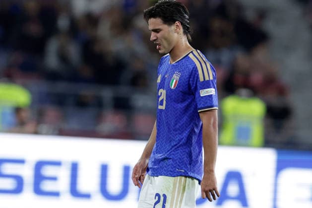 UEFA Nations League football match Italy vs Turkey Antonio Vergara of Italy injured during UEFA Nations League football match (League A, Group A1) between Italy vs Turkey at the Renato Dall Ara stadium in Bologna on October 05, 2026. _BPH5624 Copyright: xAntonioxBalascox