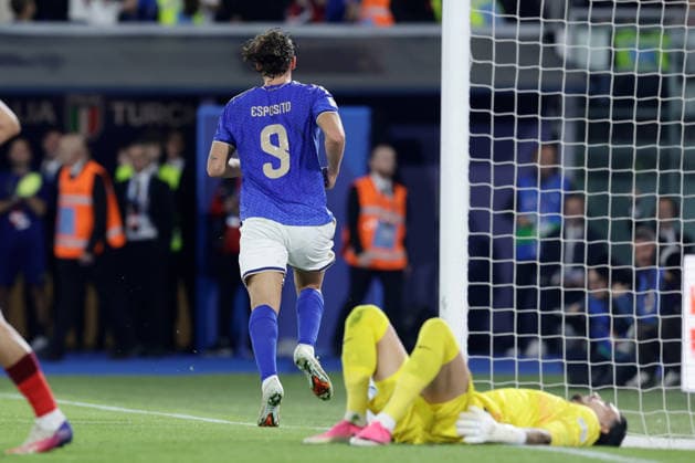 UEFA Nations League football match Italy vs Turkey Pio Esposito of Italy celebrates after scoring a goal of 3-1 UEFA Nations League football match (League A, Group A1) between Italy vs Turkey at the Renato Dall Ara stadium in Bologna on October 05, 2026. _BPH5786 Copyright: xAntonioxBalascox