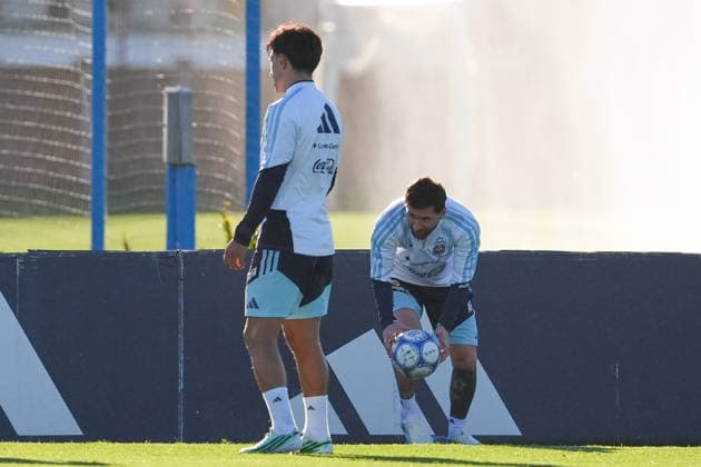 Lionel Messi completes final training session with Argentina national team, Nationalteam EZEIZA, ARGENTINA - OCTOBER 5: The forward and captain of the Argentine national football team, Lionel Messi, attends the final training session of his career with the national squad at the AFA Lionel Andres Messi Training Complex, in Ezeiza, Argentina on October 5, 2026. Luciano Gonzalez Anadolu Ezeiza Argentina. Editorial use only. Please get in touch for any other usage.  Copyright: x2026xAnadoluxLucianoxGonzalezx