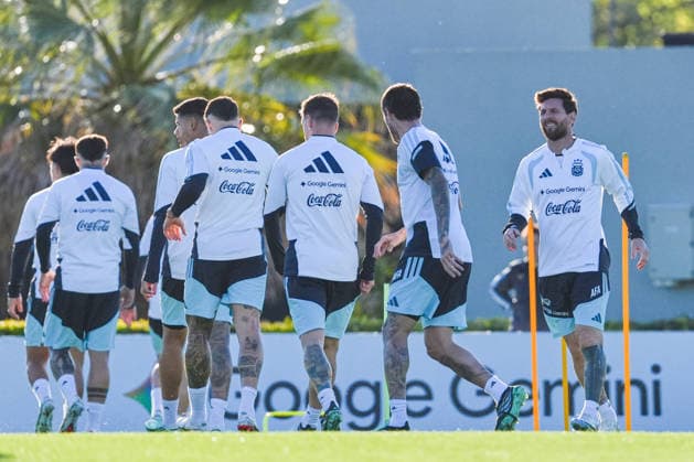 Lionel Messi completes final training session with Argentina national team, Nationalteam EZEIZA, ARGENTINA - OCTOBER 5: The forward and captain of the Argentine national football team, Lionel Messi, attends the final training session of his career with the national squad at the AFA Lionel Andres Messi Training Complex, in Ezeiza, Argentina on October 5, 2026. Luciano Gonzalez Anadolu Ezeiza Argentina. Editorial use only. Please get in touch for any other usage.  Copyright: x2026xAnadoluxLucianoxGonzalezx