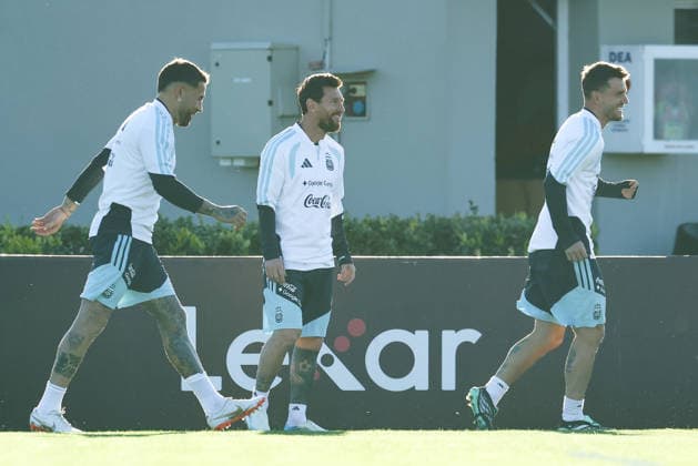 Argentina™s forward Lionel Messi takes part in a training session at AFA (Argentine Football Association) training center in Ezeiza, Buenos Aires Province, on October 5, 2026, ahead of the next friendlys football matchs against Benin national team, Nationalteam Lionel Messi took part in the final training session of his professional career with the Argentine national team before his farewell match. (Photo by Alejandro Pagni PHOTOxPHOTO) Copyright: xAlejandroxPAGNIx
