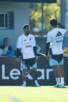 Argentina™s forward Lionel Messi takes part in a training session at AFA (Argentine Football Association) training center in Ezeiza, Buenos Aires Province, on October 5, 2026, ahead of the next friendlys football matchs against Benin national team, Nationalteam Lionel Messi took part in the final training session of his professional career with the Argentine national team before his farewell match. (Photo by Alejandro Pagni PHOTOxPHOTO) Copyright: xAlejandroxPAGNIx