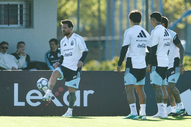 Argentina™s forward Lionel Messi takes part in a training session at AFA (Argentine Football Association) training center in Ezeiza, Buenos Aires Province, on October 5, 2026, ahead of the next friendlys football matchs against Benin national team, Nationalteam Lionel Messi took part in the final training session of his professional career with the Argentine national team before his farewell match. (Photo by Alejandro Pagni PHOTOxPHOTO) Copyright: xAlejandroxPAGNIx