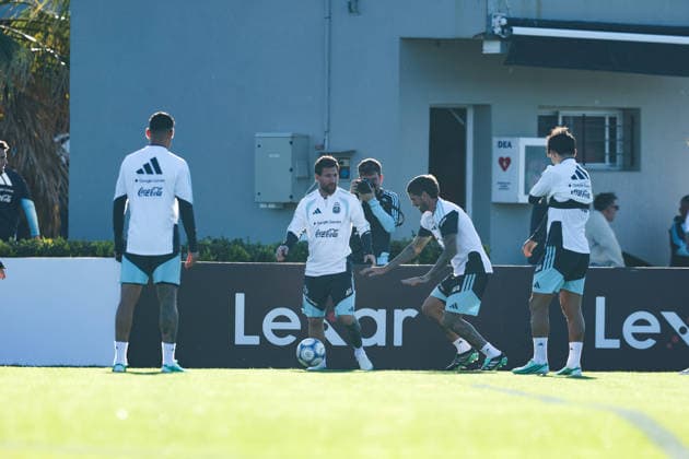 Argentina™s forward Lionel Messi takes part in a training session at AFA (Argentine Football Association) training center in Ezeiza, Buenos Aires Province, on October 5, 2026, ahead of the next friendlys football matchs against Benin national team, Nationalteam Lionel Messi took part in the final training session of his professional career with the Argentine national team before his farewell match. (Photo by Alejandro Pagni PHOTOxPHOTO) Copyright: xAlejandroxPAGNIx