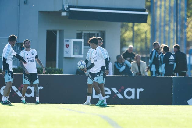 Argentina™s forward Lionel Messi takes part in a training session at AFA (Argentine Football Association) training center in Ezeiza, Buenos Aires Province, on October 5, 2026, ahead of the next friendlys football matchs against Benin national team, Nationalteam Lionel Messi took part in the final training session of his professional career with the Argentine national team before his farewell match. (Photo by Alejandro Pagni PHOTOxPHOTO) Copyright: xAlejandroxPAGNIx