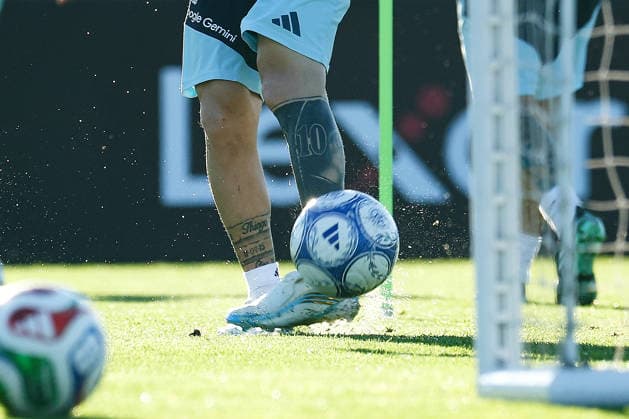 Argentina™s forward Lionel Messi takes part in a training session at AFA (Argentine Football Association) training center in Ezeiza, Buenos Aires Province, on October 5, 2026, ahead of the next friendlys football matchs against Benin national team, Nationalteam Lionel Messi took part in the final training session of his professional career with the Argentine national team before his farewell match. (Photo by Alejandro Pagni PHOTOxPHOTO) EZEIZA ARGENTINA Copyright: xAlejandroxPAGNIx