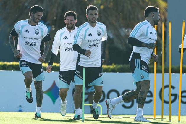 Argentina™s forward Lionel Messi and teammates take part in a training session at AFA (Argentine Football Association) training center in Ezeiza, Buenos Aires Province, on October 5, 2026, ahead of the next friendlys football matchs against Benin national team, Nationalteam Lionel Messi took part in the final training session of his professional career with the Argentine national team before his farewell match. (Photo by Alejandro Pagni PHOTOxPHOTO) Copyright: xAlejandroxPAGNIx