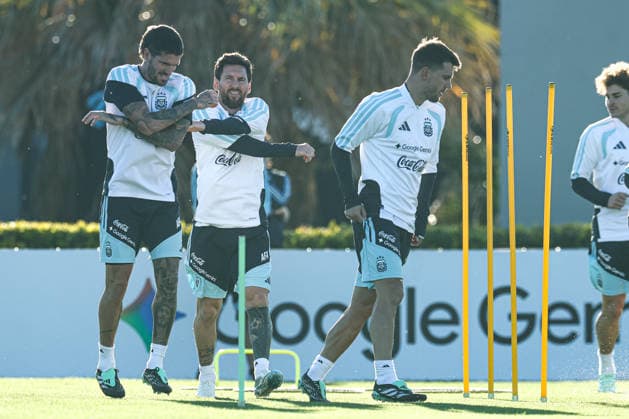 Argentina™s forward Lionel Messi and teammates take part in a training session at AFA (Argentine Football Association) training center in Ezeiza, Buenos Aires Province, on October 5, 2026, ahead of the next friendlys football matchs against Benin national team, Nationalteam Lionel Messi took part in the final training session of his professional career with the Argentine national team before his farewell match. (Photo by Alejandro Pagni PHOTOxPHOTO) Copyright: xAlejandroxPAGNIx