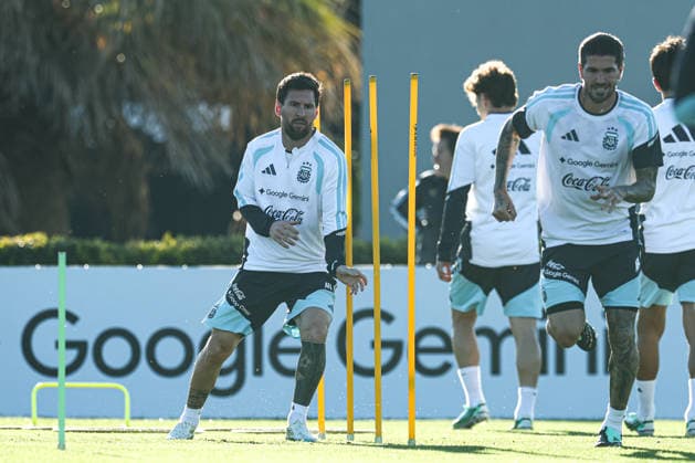 Argentina™s forward Lionel Messi takes part in a training session at AFA (Argentine Football Association) training center in Ezeiza, Buenos Aires Province, on October 5, 2026, ahead of the next friendlys football matchs against Benin national team, Nationalteam Lionel Messi took part in the final training session of his professional career with the Argentine national team before his farewell match. (Photo by Alejandro Pagni PHOTOxPHOTO) Copyright: xAlejandroxPAGNIx