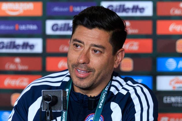 October 5, 2026, Los Angeles, California, USA: Head coach, Nicolas Cordova of Chile during an interview on Monday, October 5, 2026 at BMO Stadium in Los Angeles, California in preparation for an International Friendly, Länderspiel, Nationalmannschaft match against Mexico on Tuesday October 6, 2026 at the Los Angeles Memorial Coliseum. ARIANA RUIZ PI Chile press conference, PK, Pressekonferenz  - ZUMAp124 20261005_zaa_p124_029 Copyright: xArianaxRuizx