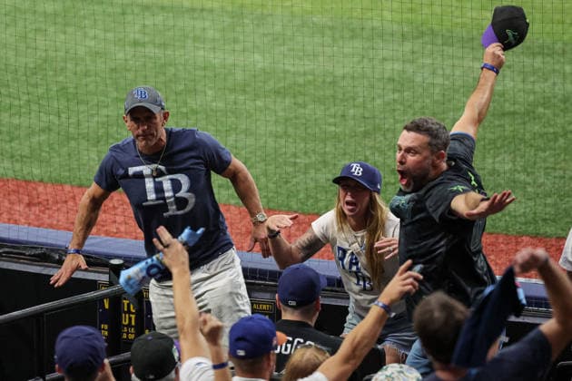 October 5, 2026, St. Petersburg, Florida, USA: Tampa Bay Rays fans react after a play in game 2 of the American League Division Series against the New York Yankees. The Tampa Bay Rays hosted the New York Yankees the at Tropicana Field in St. Petersburg, FL. St. Petersburg USA - ZUMAm299 20261005_znp_m299_014 Copyright: xTaylorxMcFeex