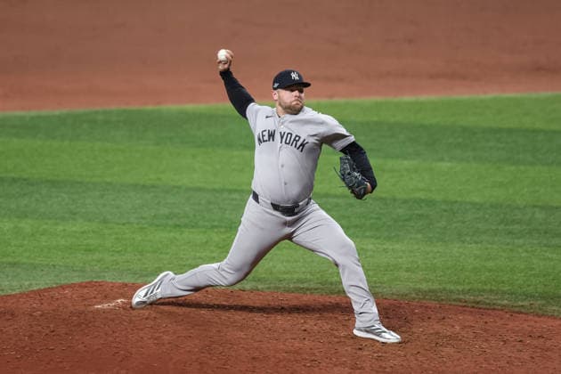 October 5, 2026, St. Petersburg, Florida, USA: New York Yankees pitcher DAVID BEDNAR (53) throws a pitch during game 2 of the American League Division Series against the Tampa Bay Rays. The Tampa Bay Rays hosted the New York Yankees the at Tropicana Field in St. Petersburg, FL. MLB, Baseball Herren, USA 2026: Tampa Bay Rays 5:2 New York Yankees  - ZUMAm299 20261005_znp_m299_010 Copyright: xTaylorxMcFeex
